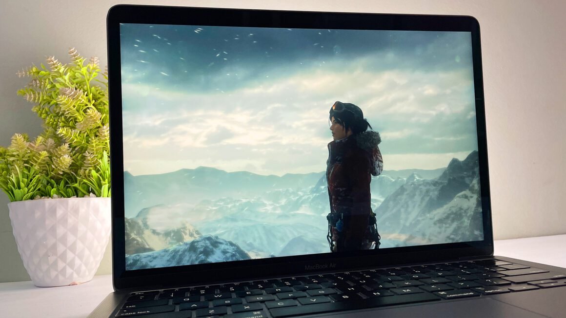 M1 MacBook Air M1 in 2023 !! Still The Best